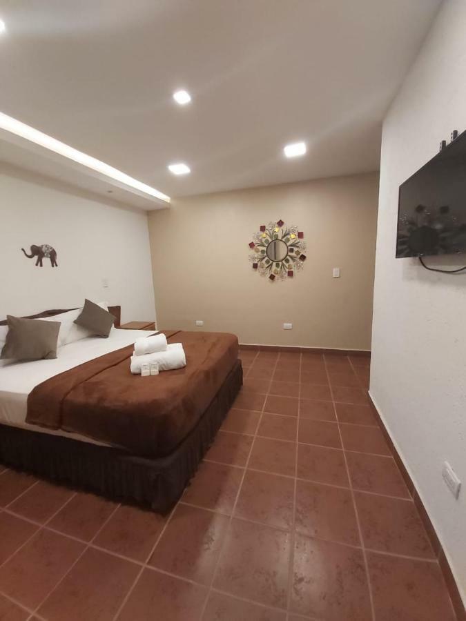 Ambay Suites & Dorms Puerto Iguazu Ngoại thất bức ảnh