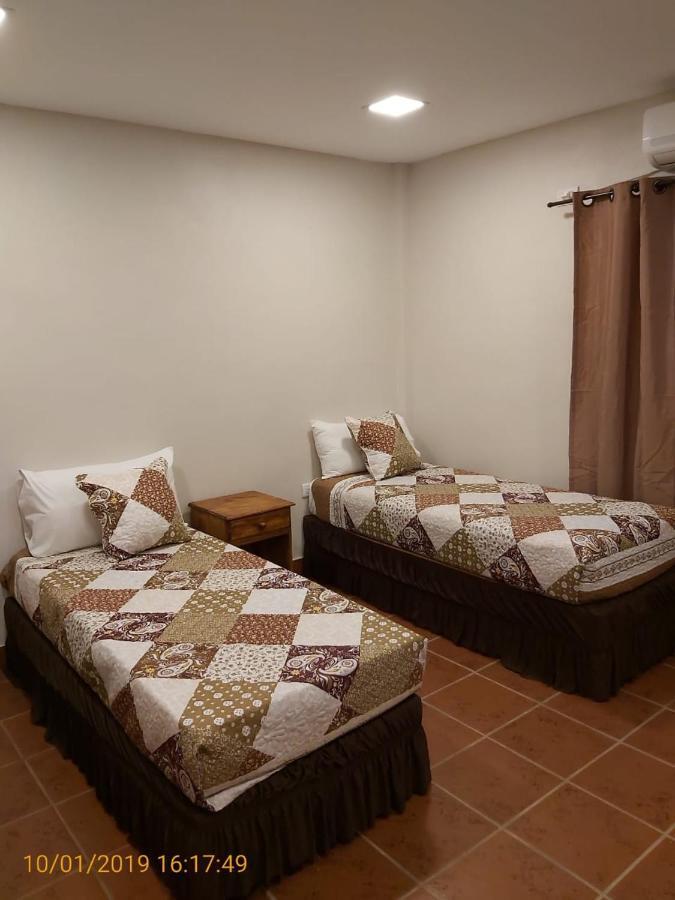 Ambay Suites & Dorms Puerto Iguazu Ngoại thất bức ảnh